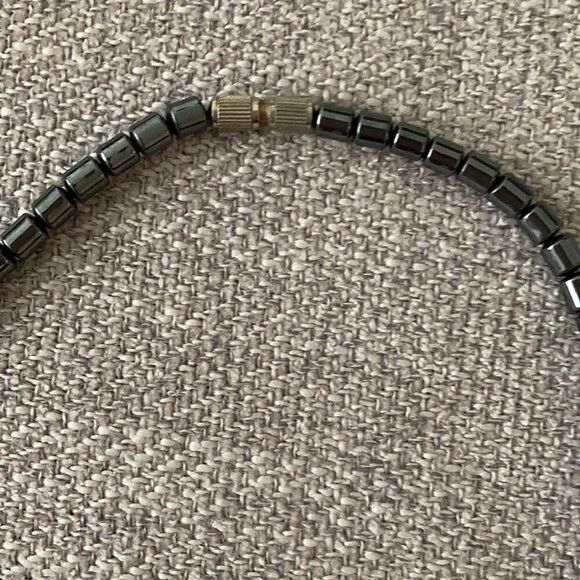 Unisex Necklace Hematite with Shark’s Tooth - Picture 3 of 4